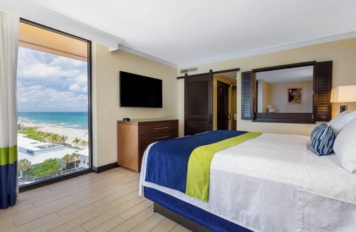 Deerfield Beach Resort | Wyndham Deerfield Beach Resort