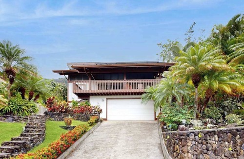 Hawaii Kai House | Zen Hawaii Kai Home with Fast WiFi, W/D, Koi Pond & Large Lanai