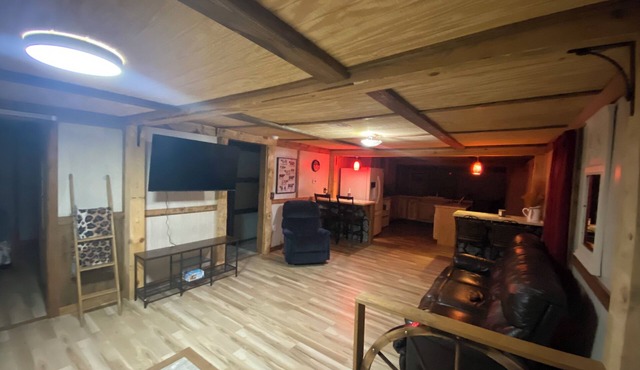 2-bedroom farmhouse in the peaceful heart of the Ozark Mountains.