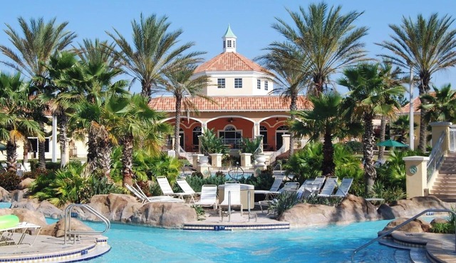 4BR Home at Water Park Resort near Theme Parks