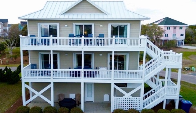 4BR3BA House at S. Topsail Private Beach, Pool & Dock Access. June 5-11 Discount