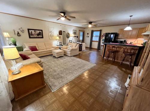 5 Mi to Downtown Morganton: Cabin on Horse Farm