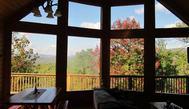Amazing Rustic Cabin Escape