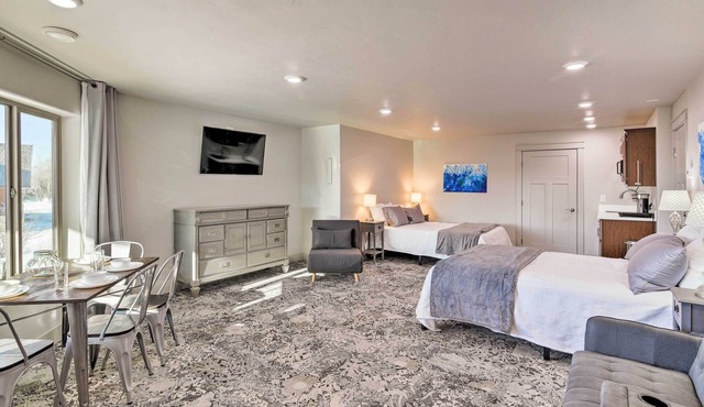 Anchorage Getaway w/Mtn Views < 5 Mi to Zoo! in Anchorage