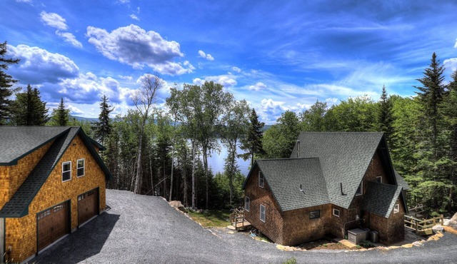 Beach Front Retreat - Private home on Mooselookmeguntic Lake