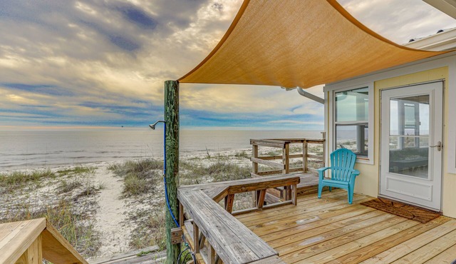 Beachfront Alligator Point Retreat: Steps to Sand! in Alligator Point