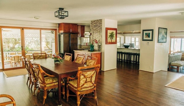 Beachfront Luxurious Hawaiian Oasis in Hauula