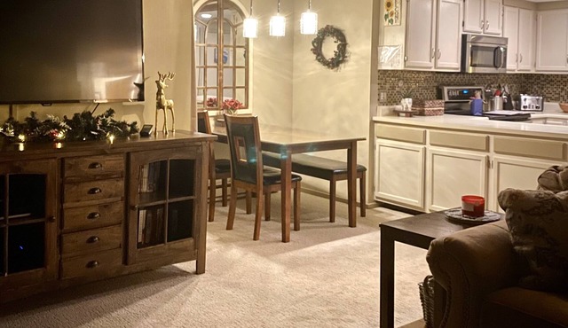 Beautiful 3 BR ski In Trailside condo. Steps away from WaterPark & Ice Rink in Jay