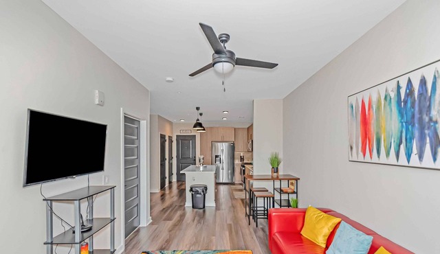 Beautiful Luxury 1bd Rm Suite
