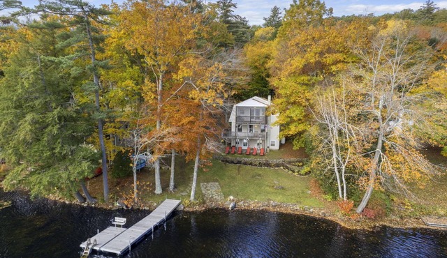 Beautiful Year-Round Lakefront Home
