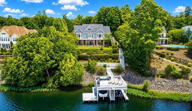 Big Water Lodge | Hot Tub, Fire Pit, & Lake Views