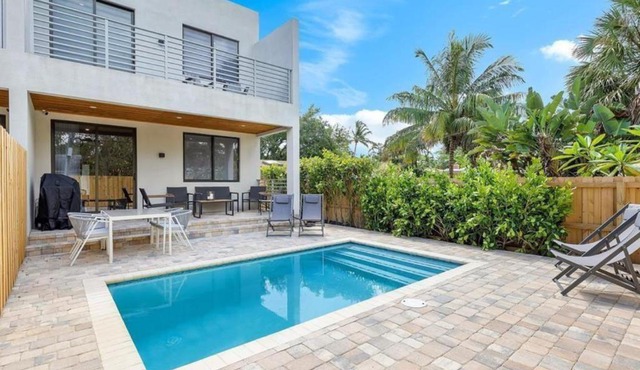Brand New 3BR Townhome w Private Pool, FLL, Las Olas