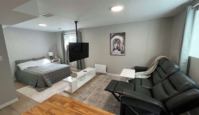 Bright & Cozy Basement Suite – Perfect for Work or Adventure in Fort Saskatchewan
