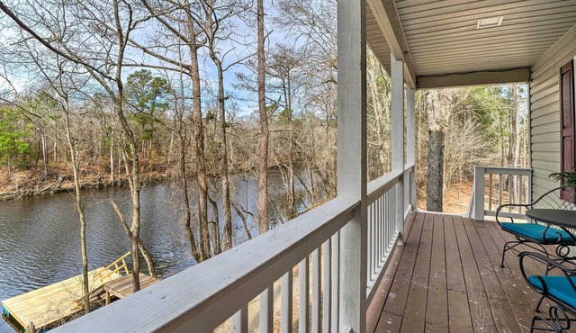 Burgaw Getaway w/On-Site River Access!