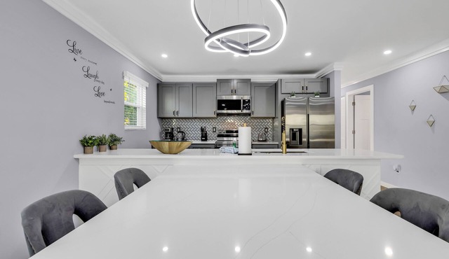 Charlotte Spacious 4BR Home