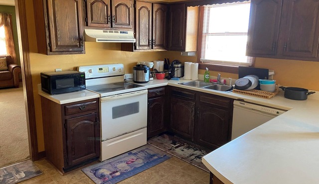 Charming 3-bedroom house with WiFi, AC in delightful Elizabeth City