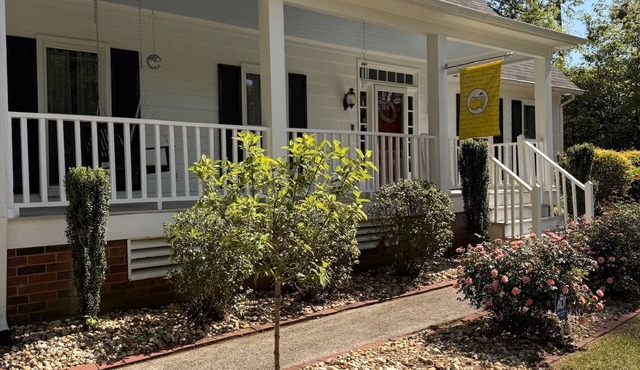 Charming Cape Cod Style Home-Masters Rental in Augusta