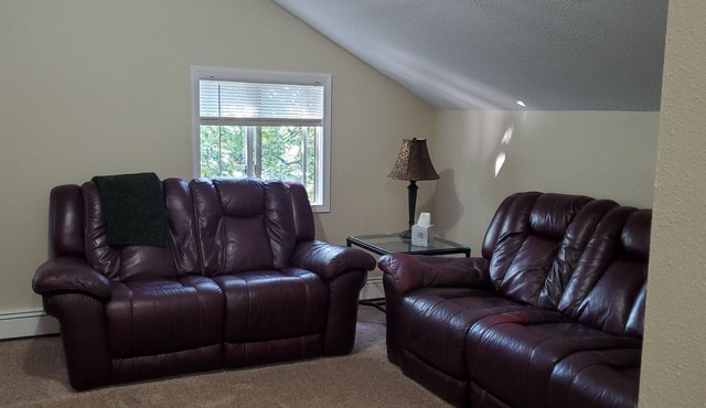 Cozy 1-bedroom Studio apartment in gorgeous Anchorage close to all the neat spot