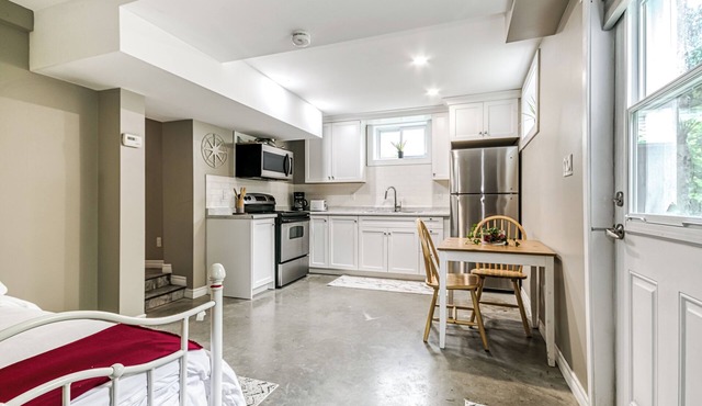 Cozy Comfy Studio in Greater Sudbury