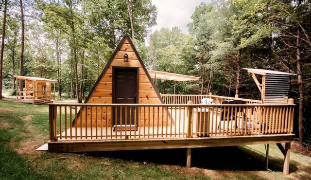 Cozy Modern A-Frame with Private Access Trail to Black Creek in Robbins, Tennessee in Robbins