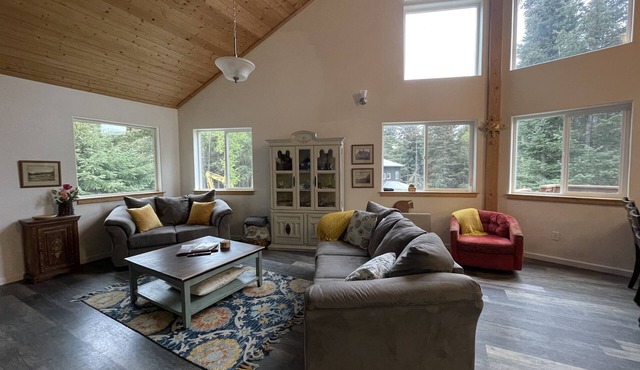 Cranes' Rest: Cozy Homer Family Home Near Downtown & the Spit