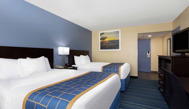 Days Inn by Wyndham Augusta