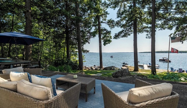 Direct Sebago Lake Waterfront - Sandy Beach, Dock & Mooring - 3BR/2BA +more