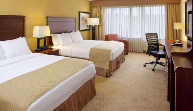 Doubletree by Hilton Hotel Fayetteville