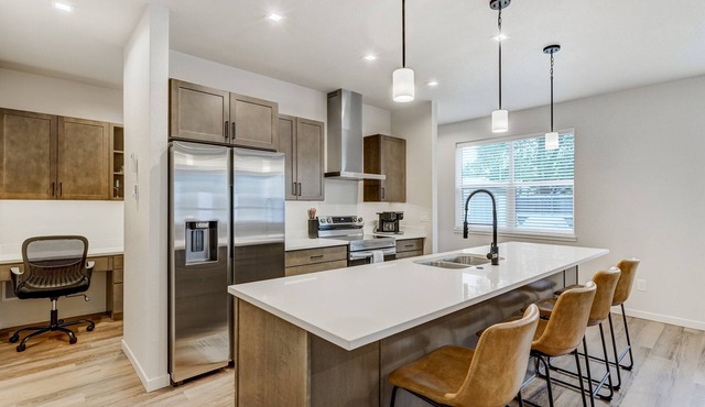El Paso Executive Suites | Pet Friendly NEW BUILD