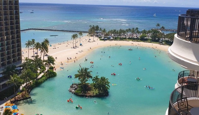 Elevate Your Hawaiian Getaway at Lagoon Tower by Hilton – 2 Bd. Ocean View