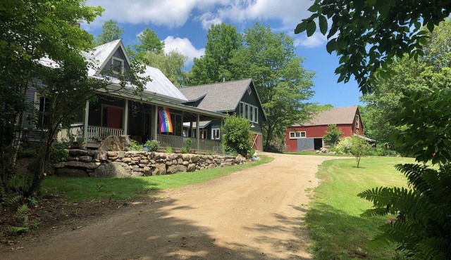 Escape and Engage at Bray Barn Farm
