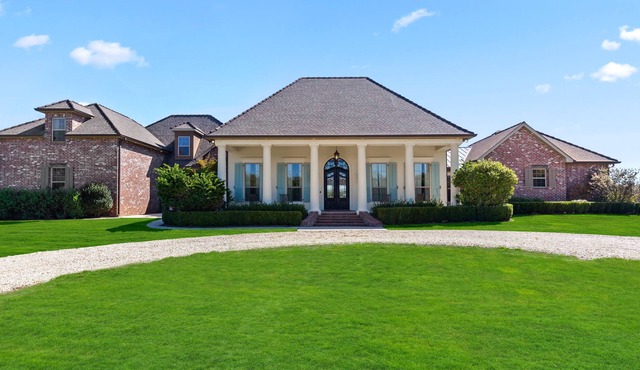 Expansive Ranch Family Property in Covington
