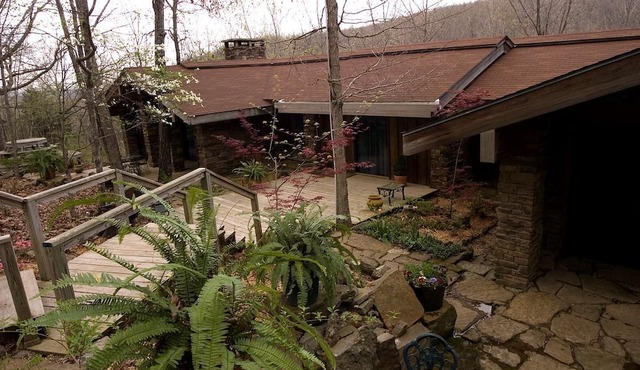 Fantastic Cabin Rental Perfect for a Family Vacation to Northwest Arkansas