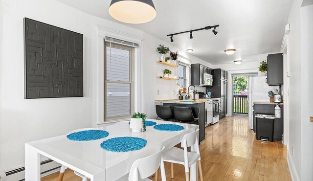 Fika Condo: Your Downtown Duluth Retreat in Duluth