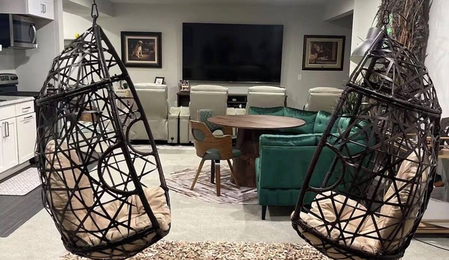 Fireside Bougie Marsh Cinema Retreat w/100” HDTV Screen in Van Meter