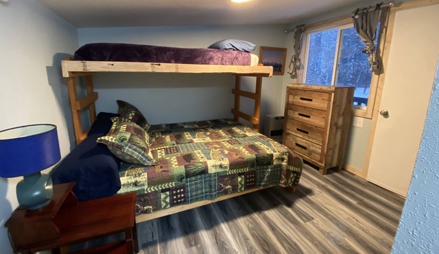 Flippin Crazy Fishing & Lodging