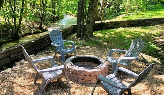 Free Tickets! Creekside 2BR Smoky Mountain Cottage w/Fire Pit & Games