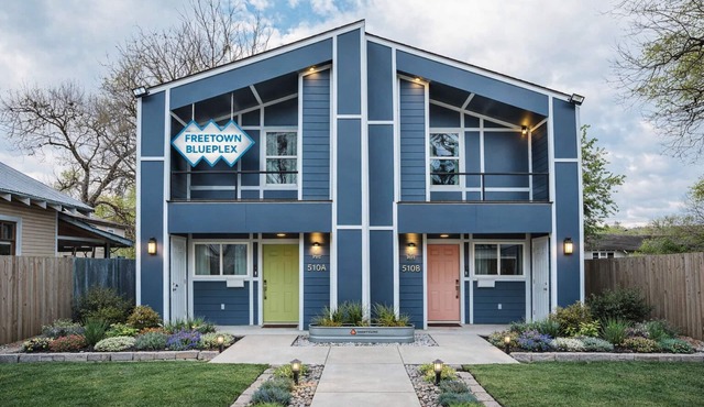 Freetown Blueplex Downtown Unit A 2br/2.5ba