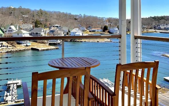 Harborage Inn on the Oceanfront