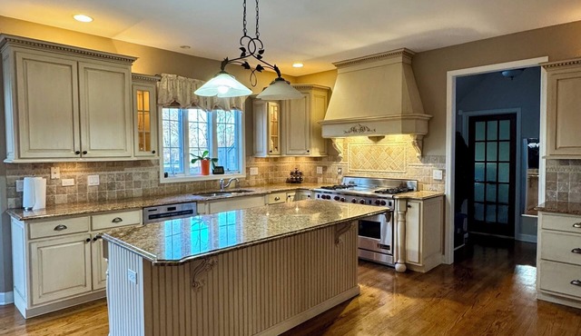 Home in Roselle