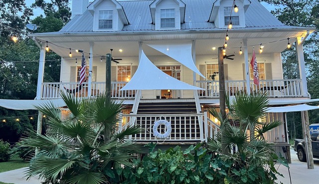 House on Tchefuncte River in Covington