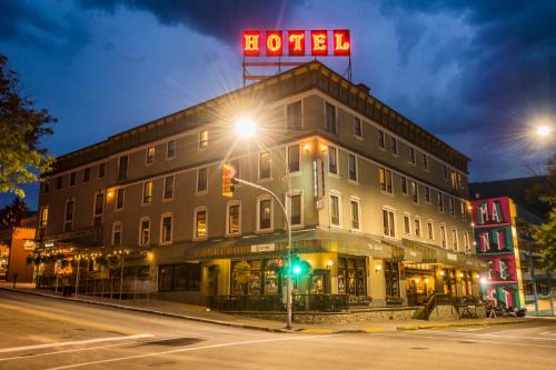 Hume Hotel & Spa in Nelson