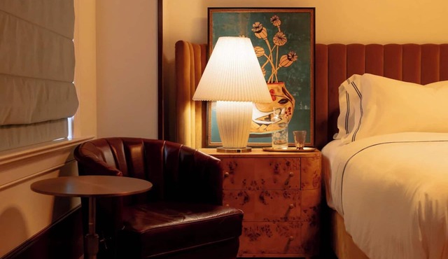 Inviting, Well-Appointed Room - Your Gateway to Cleveland’s Events