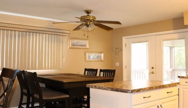 Jazzee's Diamond/Dog Friendly/Vacation Rental