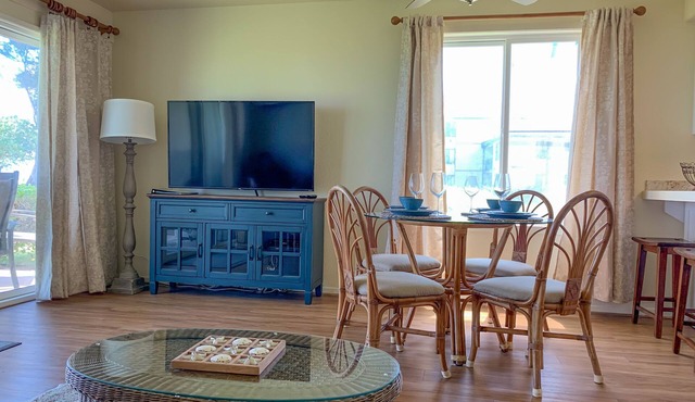 Kauai 2 BR/2 BA Condominium Oceanfront - Pono Kai Resort D102!