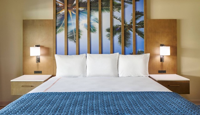 Kauai Shores Hotel