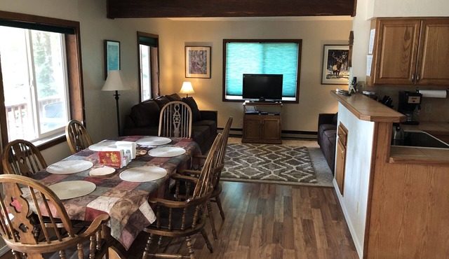 Ketchikan Northern Retreat - 3 Bedroom Apartment on Large Private Lot