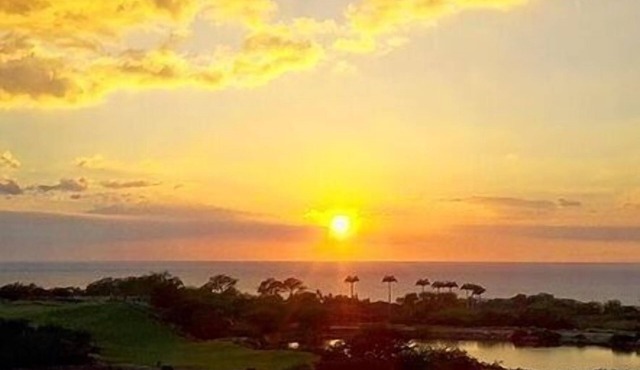 Kumulani B4 Best Ocean Views in Complex, Amenity Pkg Optional.