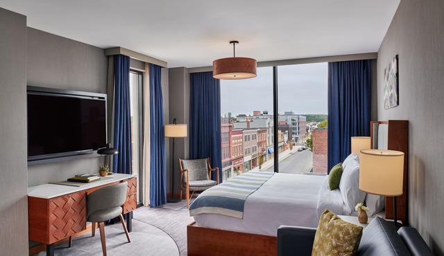 Lockwood Hotel