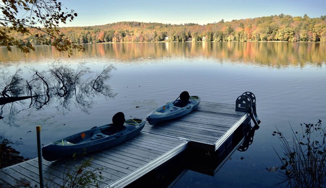 Loon Lodge on Locke Pond: Relax, Recharge and Explore